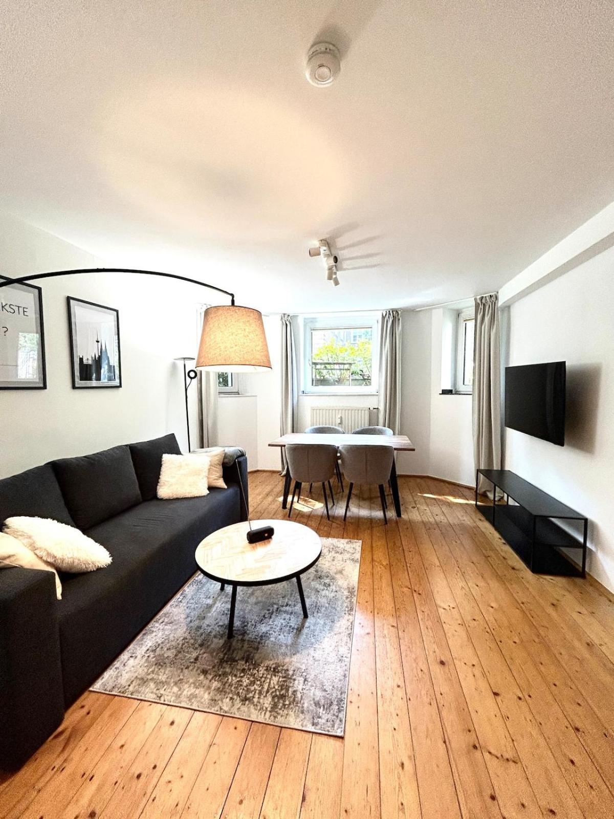 Suelzer Altbautraum Appartement Cologne